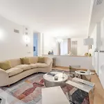 Breraprivata, Con Giardino E Jacuzzi Ad Uso Esclusivo - *