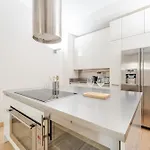 Apartament Breraprivata, Con Giardino E Jacuzzi Ad Uso Esclusivo -
