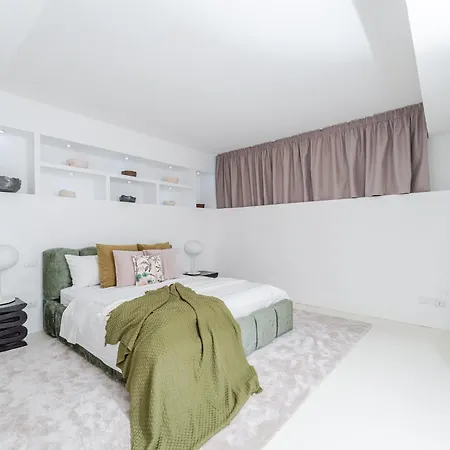 Breraprivata, Con Giardino E Jacuzzi Ad Uso Esclusivo - Mediolan