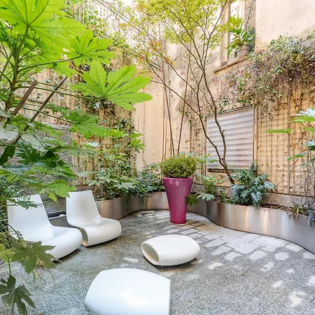 Breraprivata, Con Giardino E Jacuzzi Ad Uso Esclusivo - Lejlighed