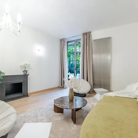 Breraprivata, Con Giardino E Jacuzzi Ad Uso Esclusivo - Lejlighed