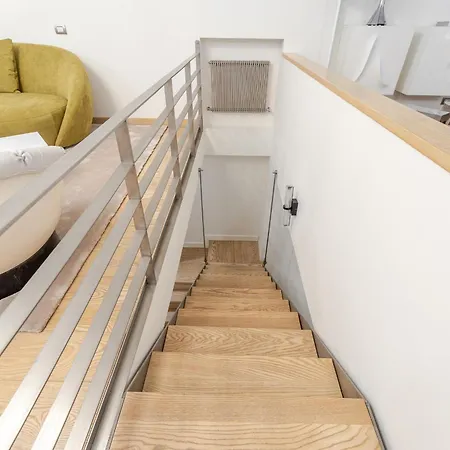 Breraprivata, Con Giardino E Jacuzzi Ad Uso Esclusivo - Lejlighed